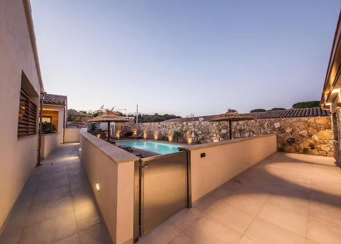 בית נופש Petra D'oro - Rondinara פורטו-וישיו