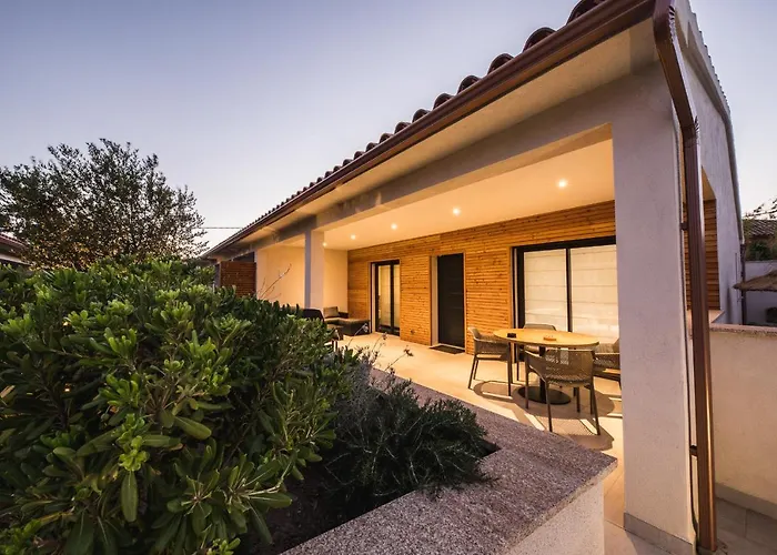 בית נופש Petra D'oro - Rondinara *