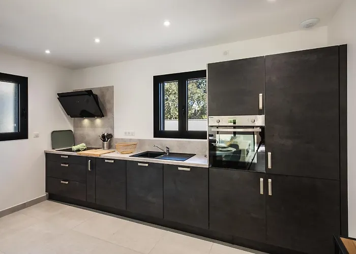 Petra D'oro - Rondinara פורטו-וישיו